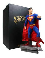 Superman Museum 1:4 Scale Deluxe Statue New Sealed DC Comics