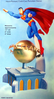 Superman Deluxe Statue with Motorized Rotating Daily Planet Base